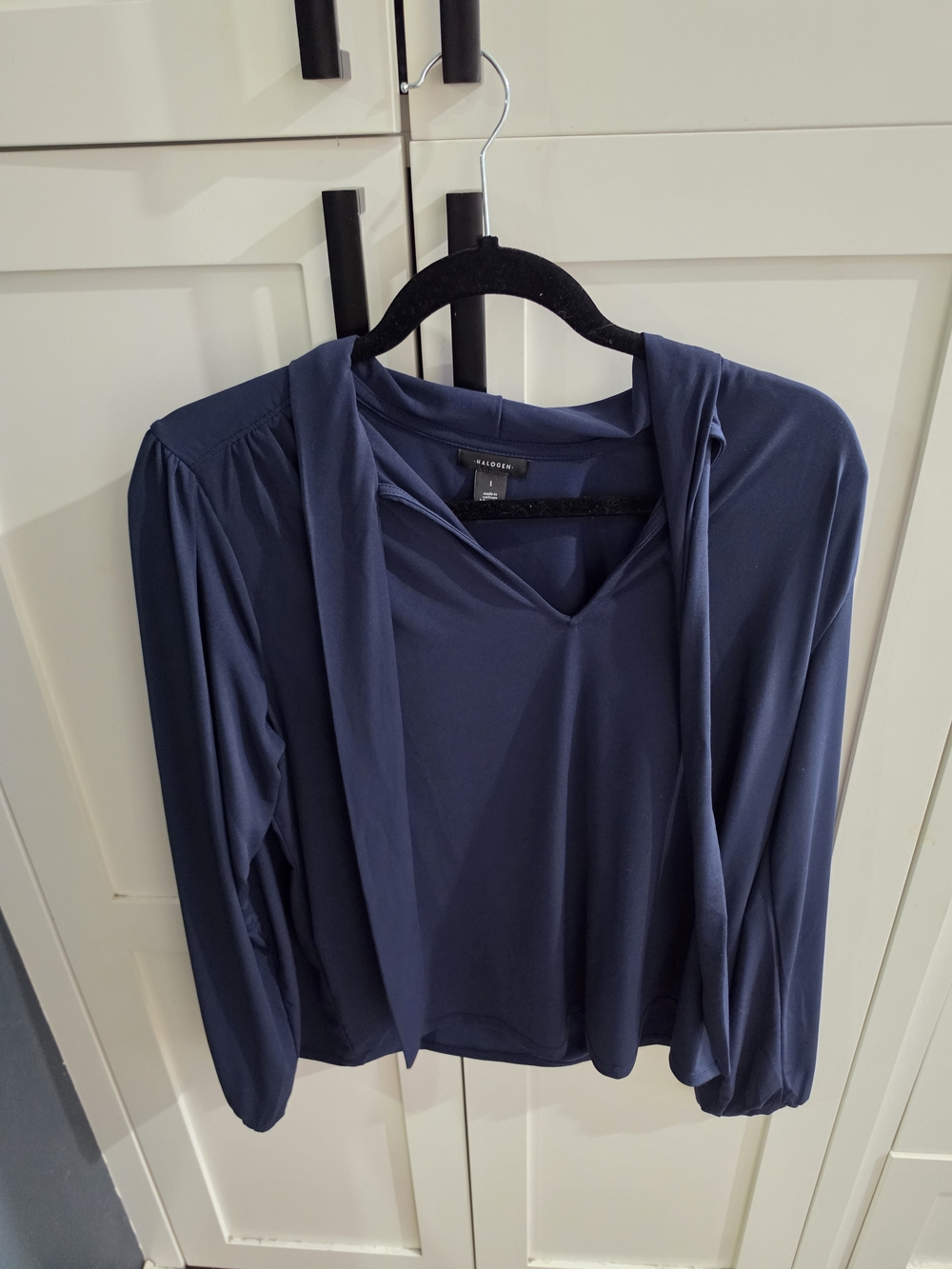 Halogen Navy Long-Sleeve Tie-Neck Blouse